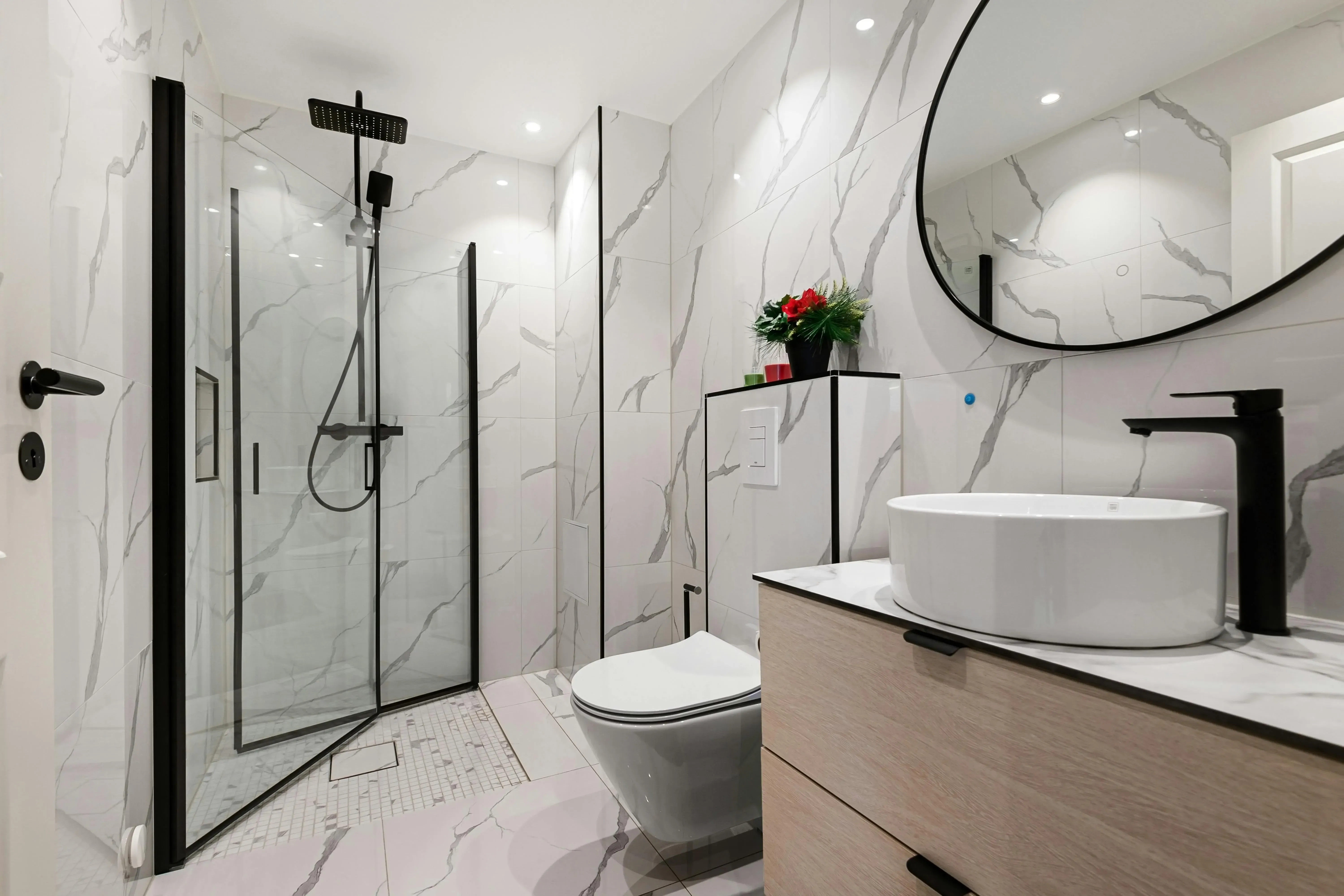 Luxury Bathroom Interior